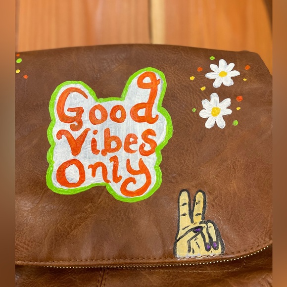 Shoulder Bag Hand Painted Boho - Picture 2 of 5